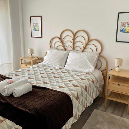 Rocha'S Apartment Remodelado! Na Praia Com Terraco 빌라노바데가이아 외부 사진