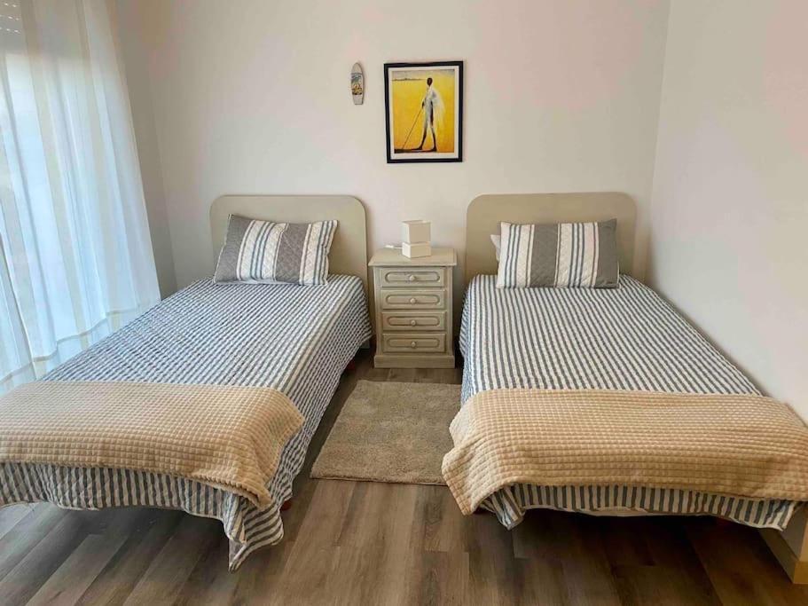 Rocha'S Apartment Remodelado! Na Praia Com Terraco 빌라노바데가이아 외부 사진