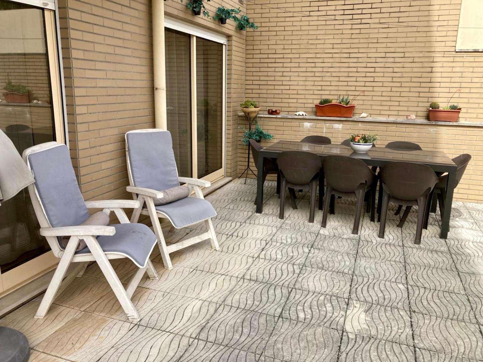 Rocha'S Apartment Remodelado! Na Praia Com Terraco 빌라노바데가이아 외부 사진